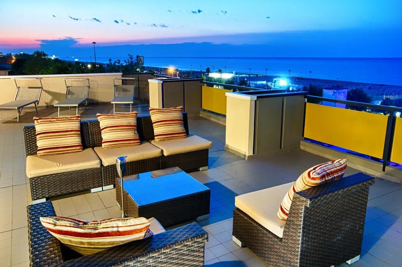Hotel Mimosa ريتشوني