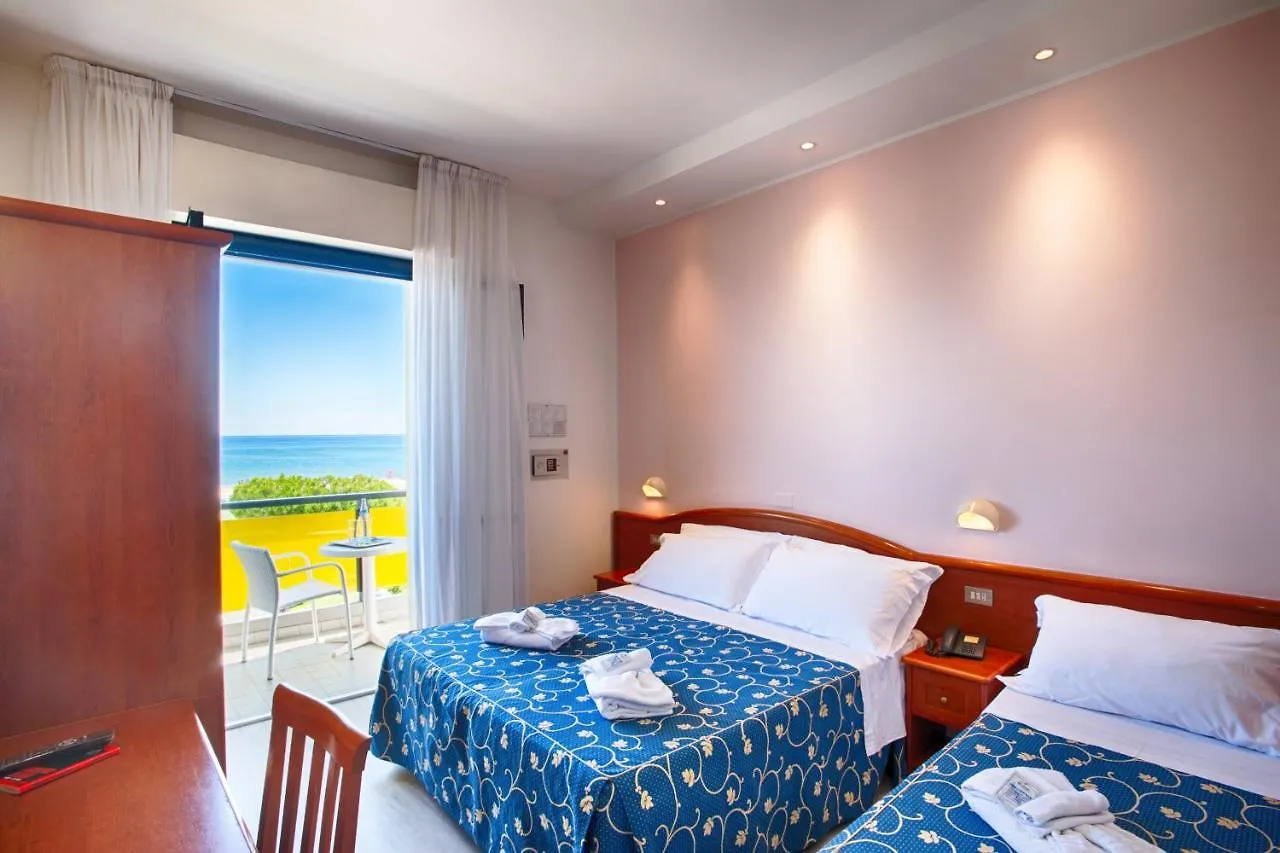 Hotel Mimosa ريتشوني 3*, ريتشيوني إيطاليا