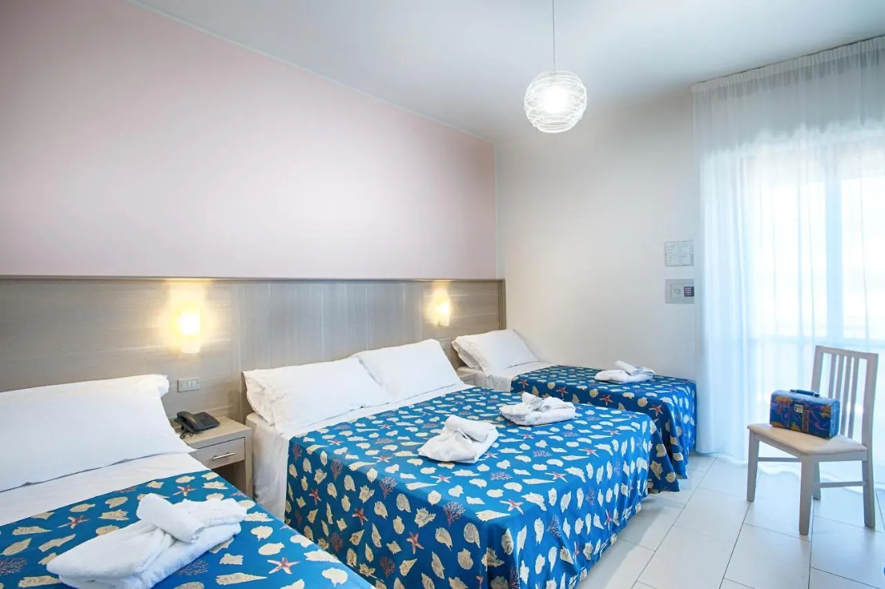 Hotel Mimosa ريتشوني